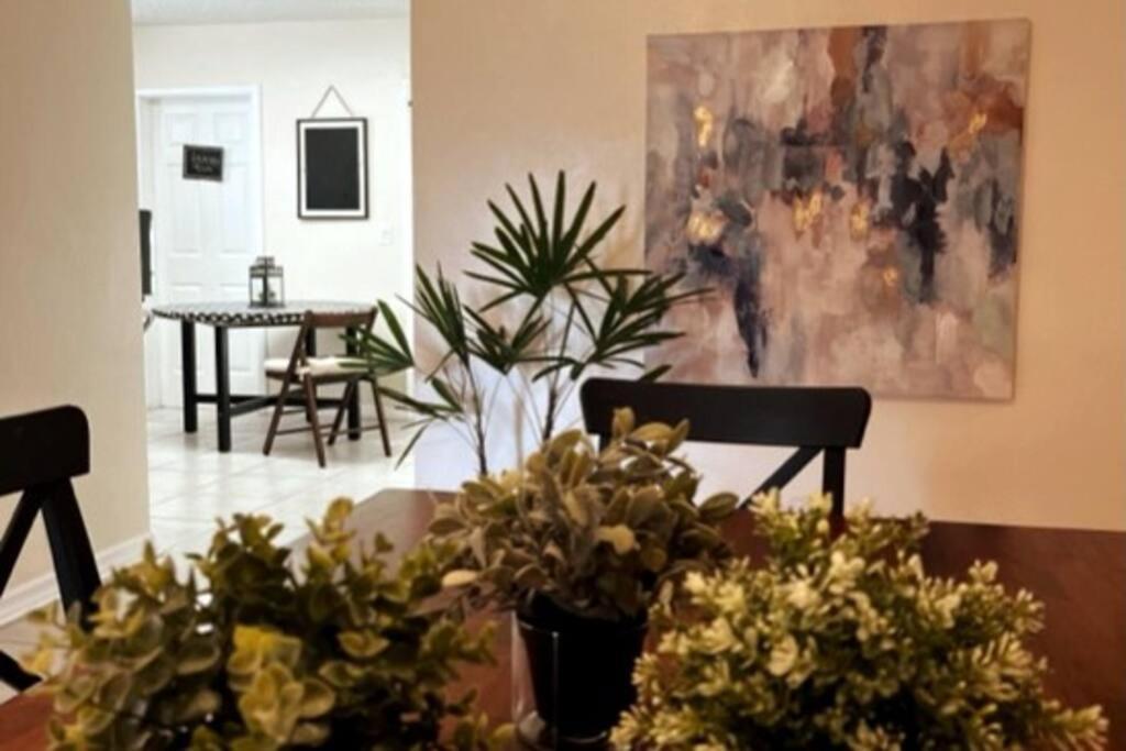 House Close To Downtown, Airport, Raymond James Stadium, And Many More Places แทมปา ภายนอก รูปภาพ