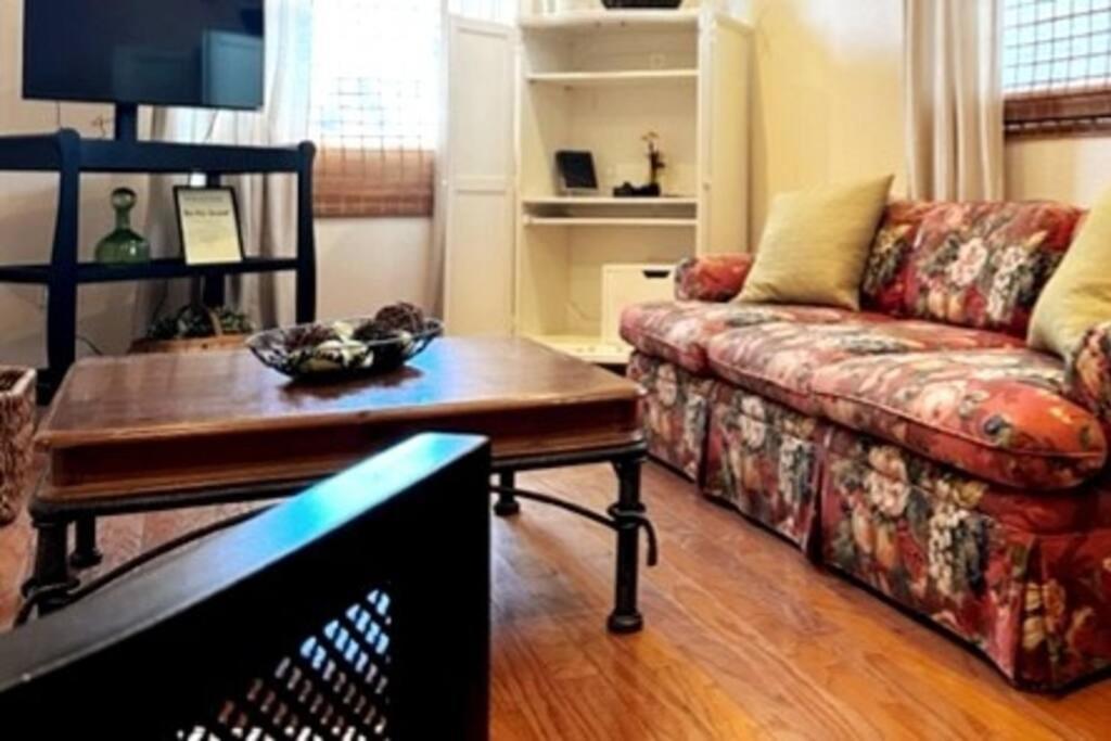 House Close To Downtown, Airport, Raymond James Stadium, And Many More Places แทมปา ภายนอก รูปภาพ
