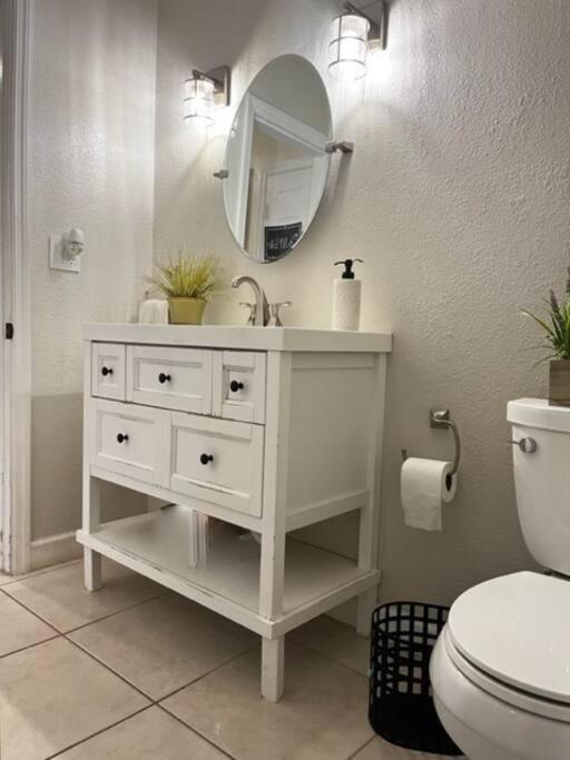 House Close To Downtown, Airport, Raymond James Stadium, And Many More Places แทมปา ภายนอก รูปภาพ