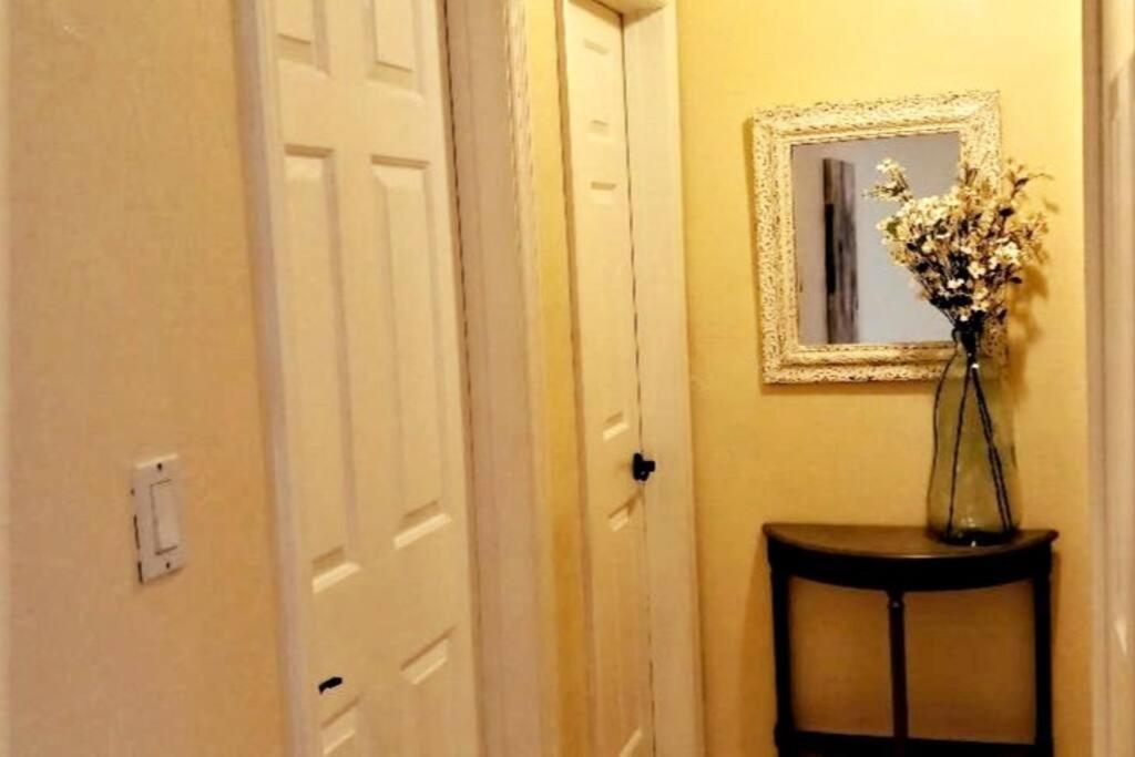 House Close To Downtown, Airport, Raymond James Stadium, And Many More Places แทมปา ภายนอก รูปภาพ