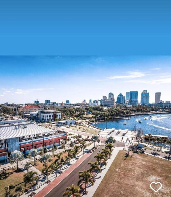 House Close To Downtown, Airport, Raymond James Stadium, And Many More Places แทมปา ภายนอก รูปภาพ